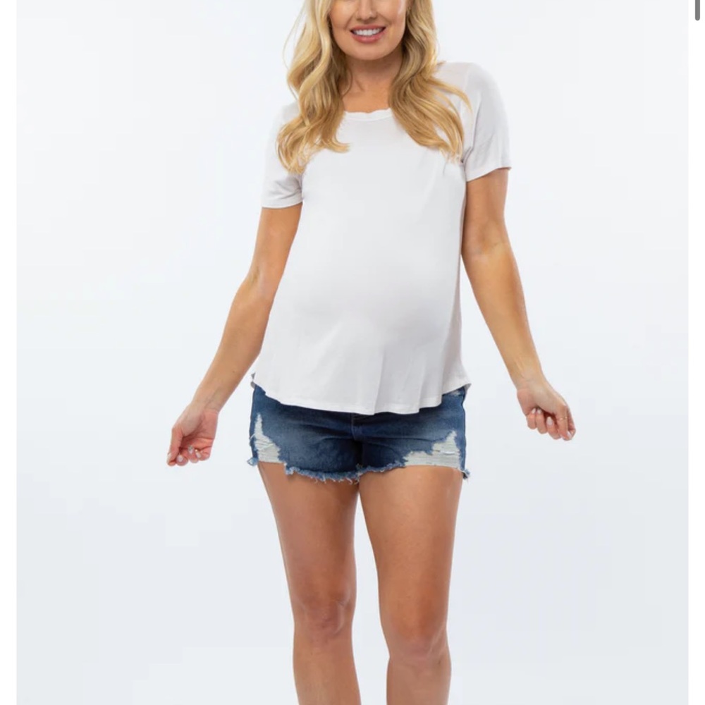 NWT Pink Blush Blue Distressed Maternity Jean Shorts Size Small